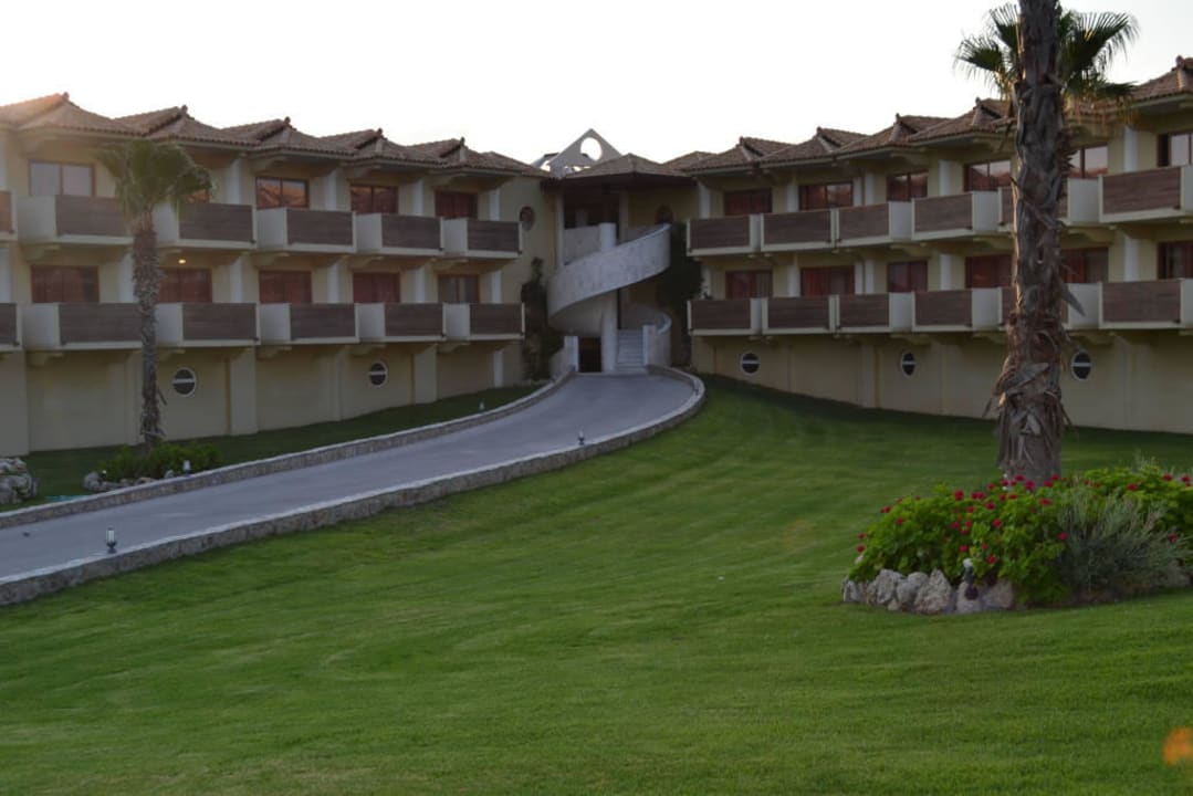 Wygląd zewnętrzny hotelu Hotel Kalithea Horizon Royal