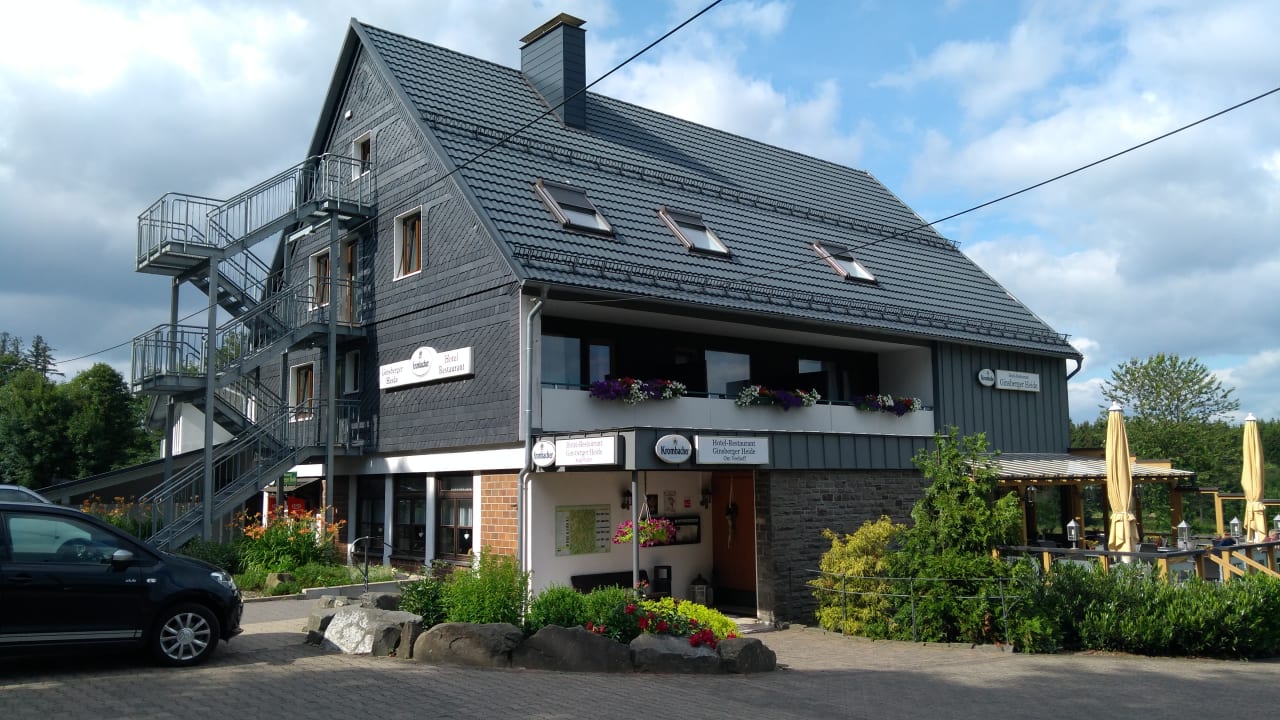 Außenansicht Hotel Ginsberger Heide