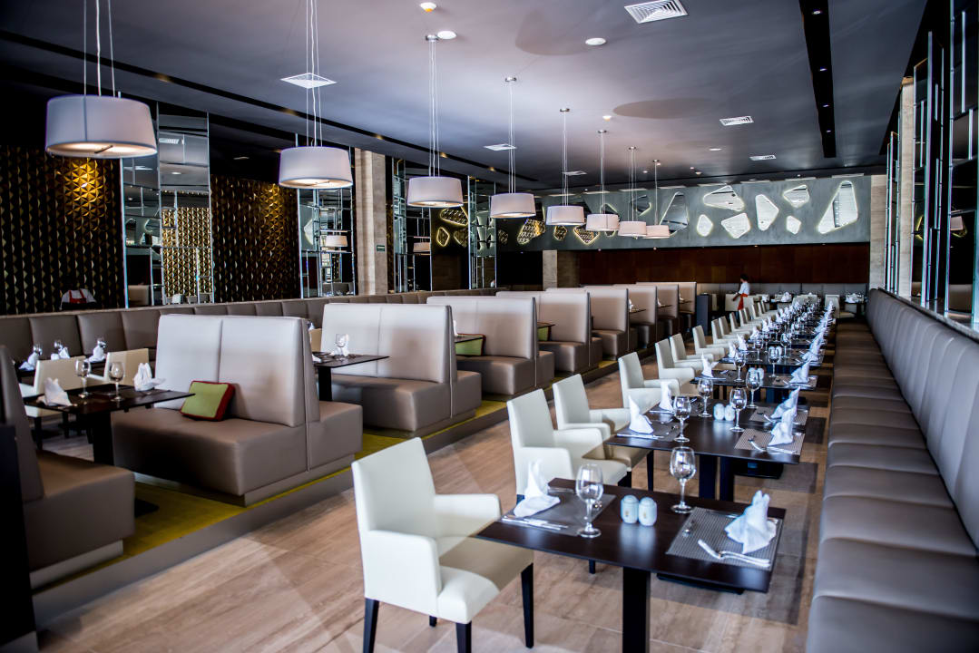 Buffet Platinum Yucatan Princess All Suites & Spa Resort - Adults only