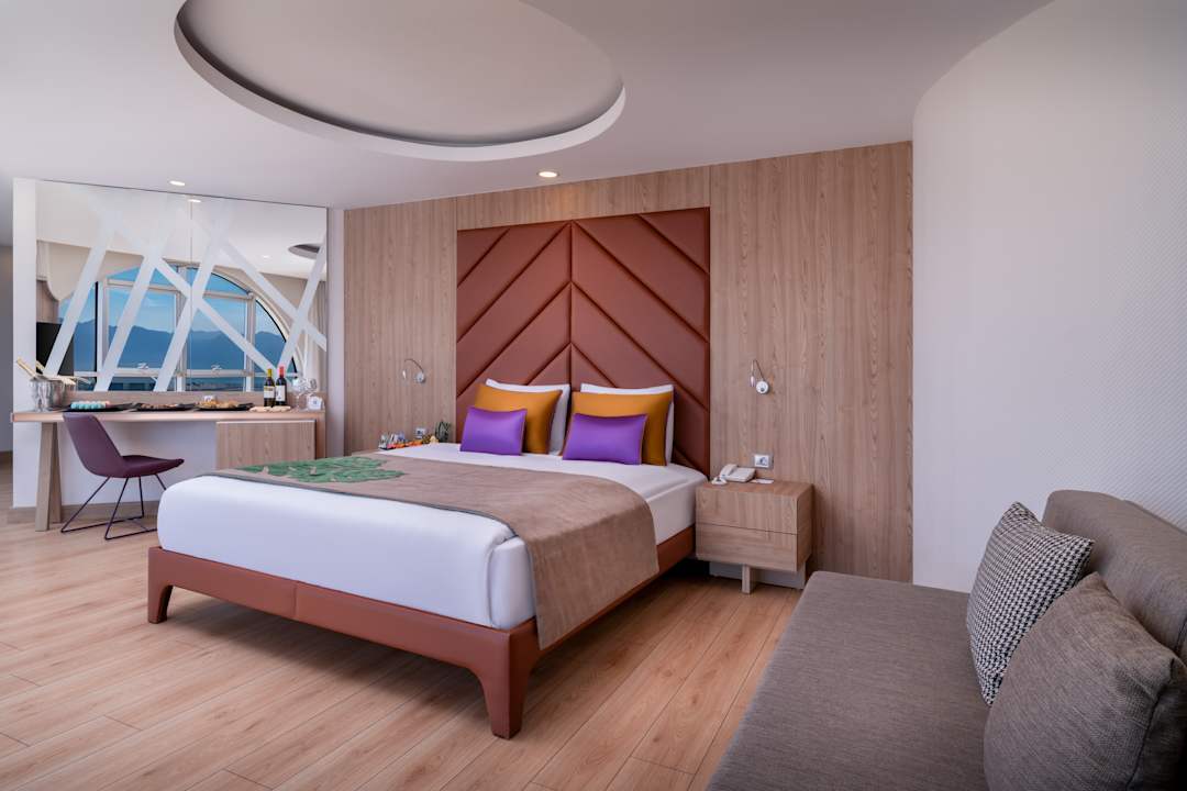 Zimmer Delphin BE Grand