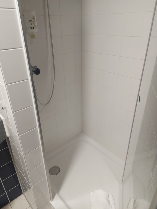 Zimmer B&B Hotel Bremen-Überseestadt