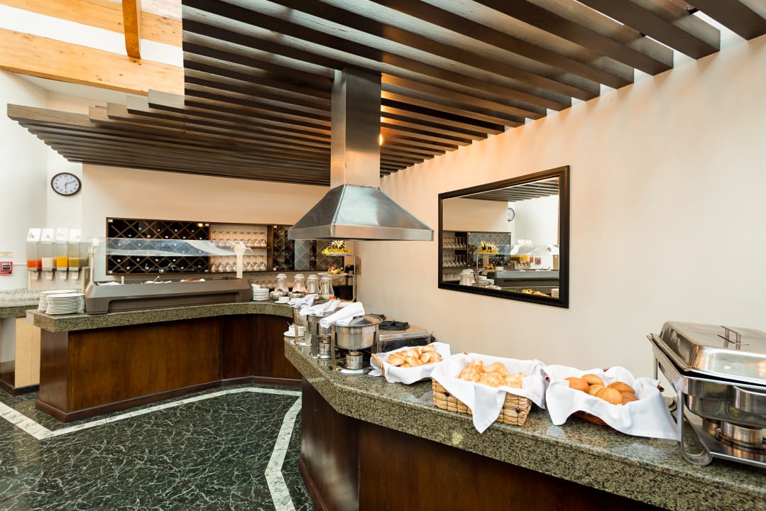 Restaurant Hotel Dann Norte Bogota