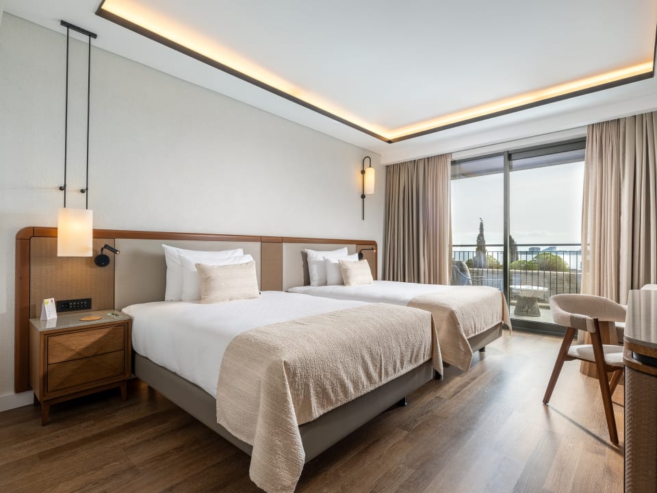 Zimmer Anda Barut Collection