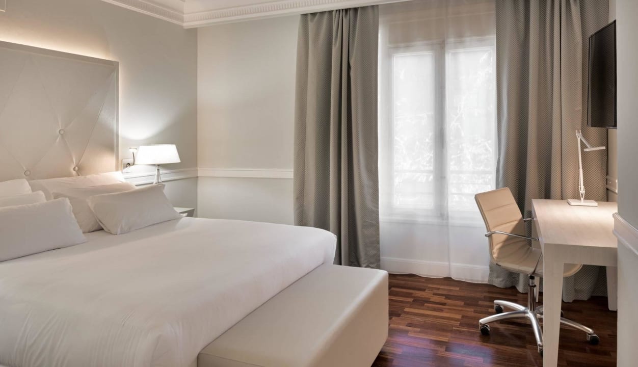 Room NH Collection Gran Hotel de Zaragoza
