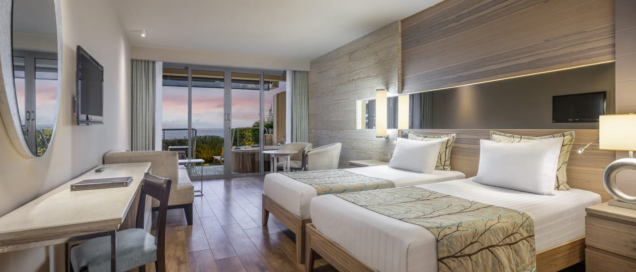 Zimmer Melas Resort Hotel