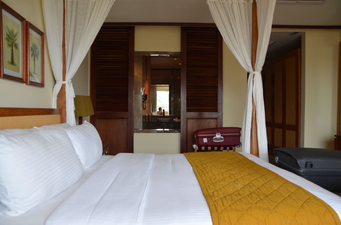 Deluxe Room Occidental Eden Beruwala, a member of Barcelo Hotel Group