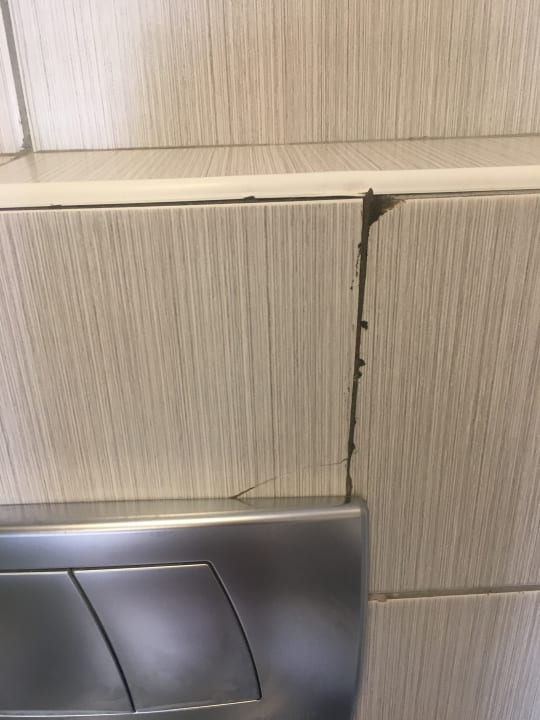 Zimmer Alba Queen Hotel