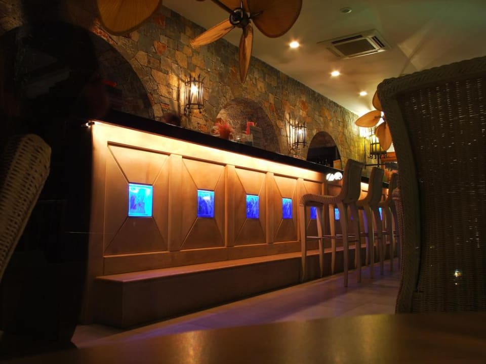 Hauptbar Apollonia Beach Resort & Spa