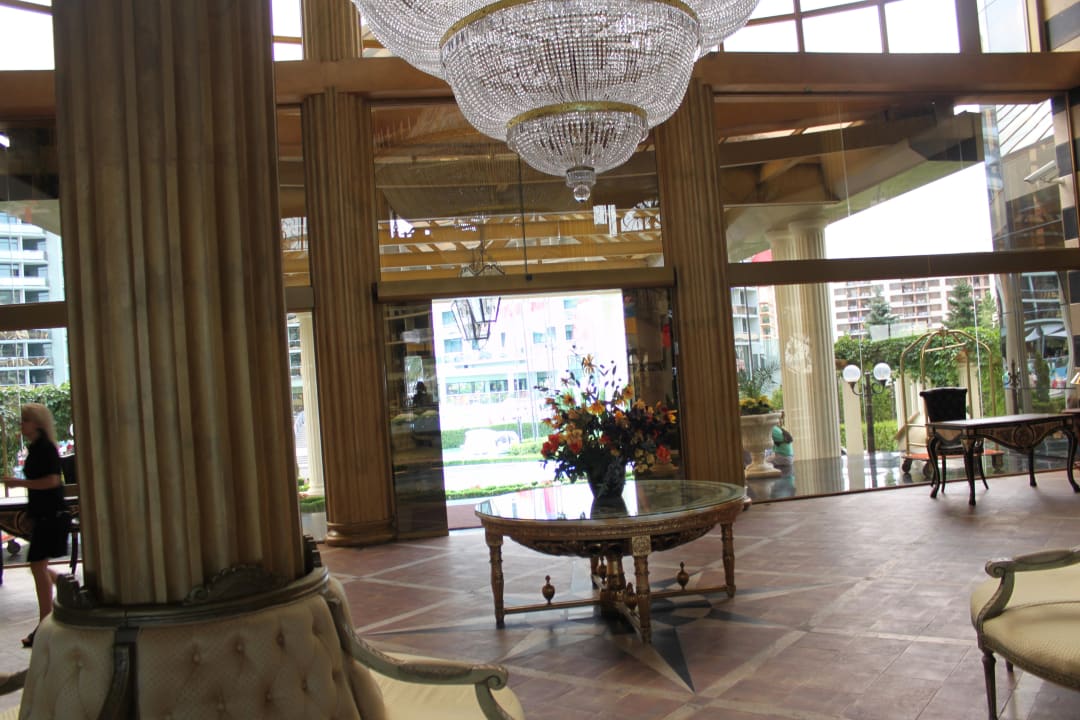 Hotel. Imperial Palace Hotel