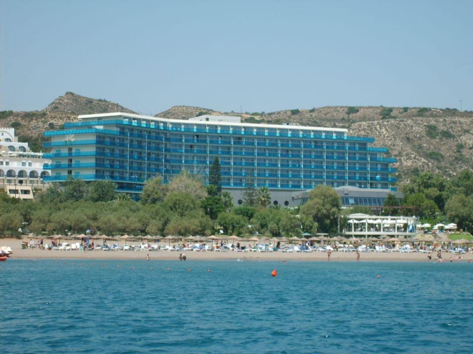 Hotel vom Boot aus gesehen Hotel Calypso Beach