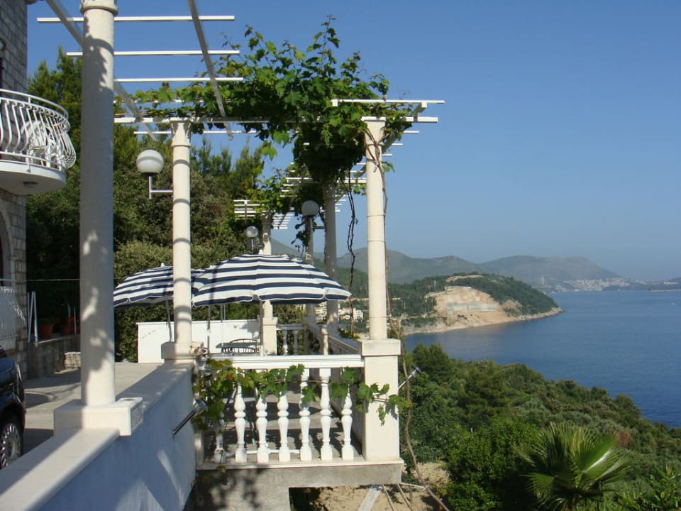 Blick  auf die Terrasse Apartment Olivia