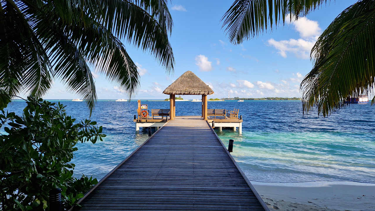 Ausblick Vilamendhoo Island Resort & Spa