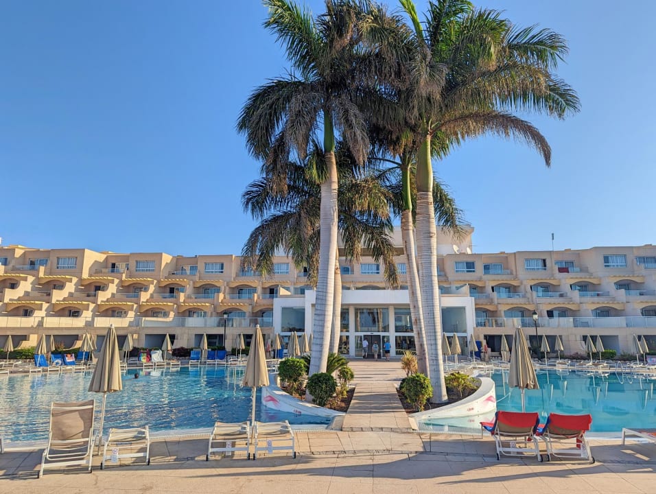 Pool SBH Monica Beach Resort