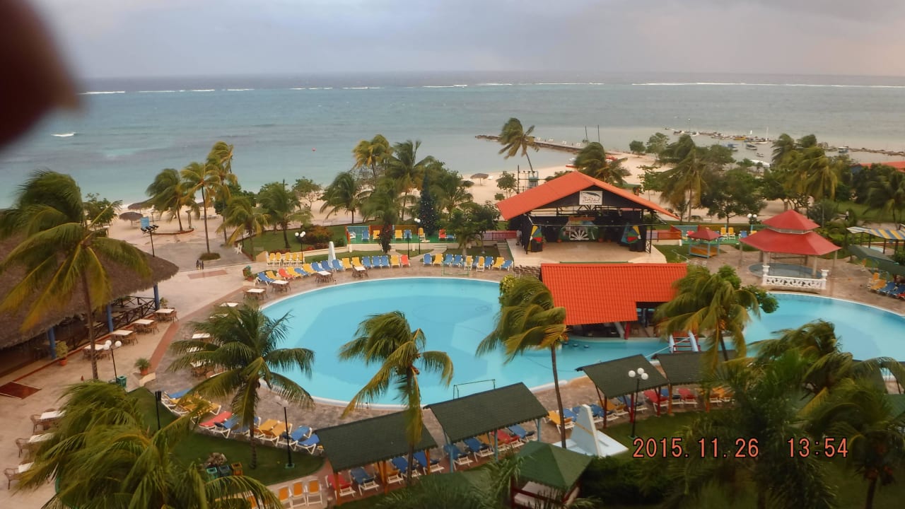 Meerblick vom Haupthaus 4. Stock Brisas Guardalavaca Hotel & Villas