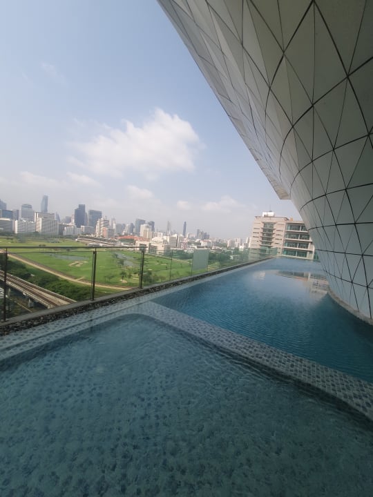 Pool Waldorf Astoria Bangkok