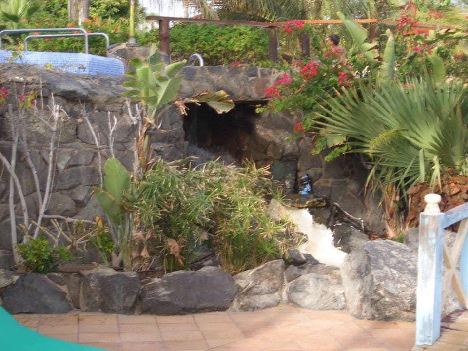 Wasserfall Abora Interclub Atlantic by Lopesan Hotels