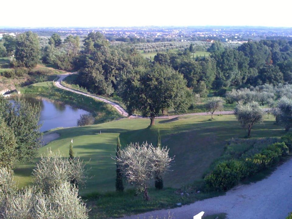 Blick auf den Golfplatz Hotel La Pievaccia Golf Resort & Wellness