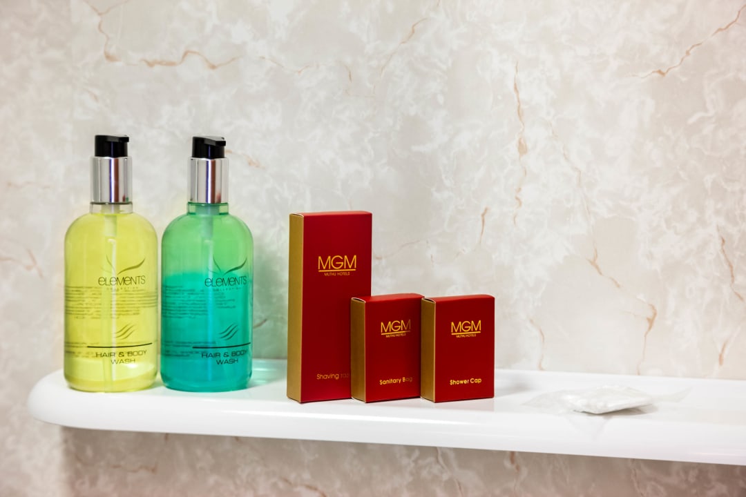 Zimmer Muthu Alexandra Hotel