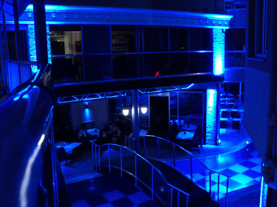 Osvětlení částí hotelu Tac Premier Hotel & Spa