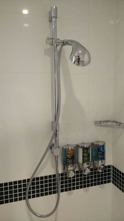 Dusche Hampton by Hilton Krakow