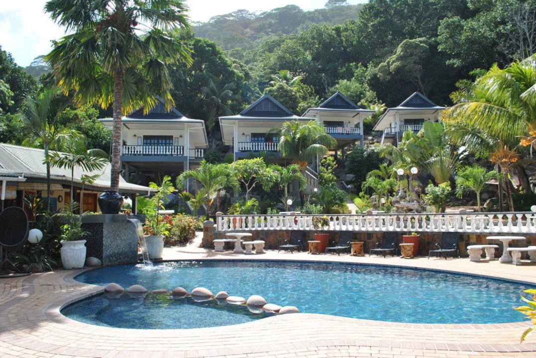 Basen Hotel Chateau St. Cloud