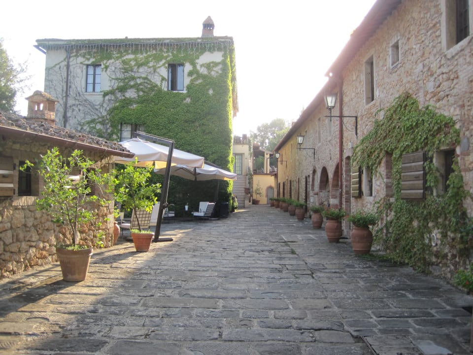 Anlage Hotel Borgo San Luigi