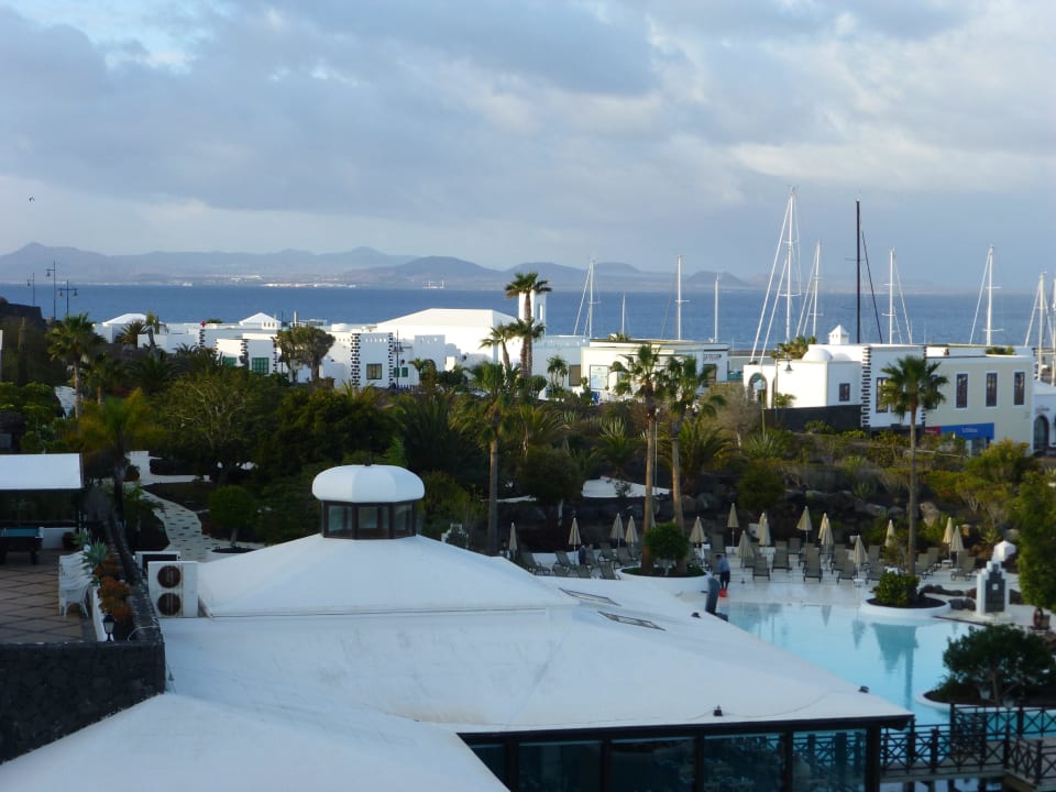 Mit Blick auf das Meer Hotel LIVVO Volcan Lanzarote