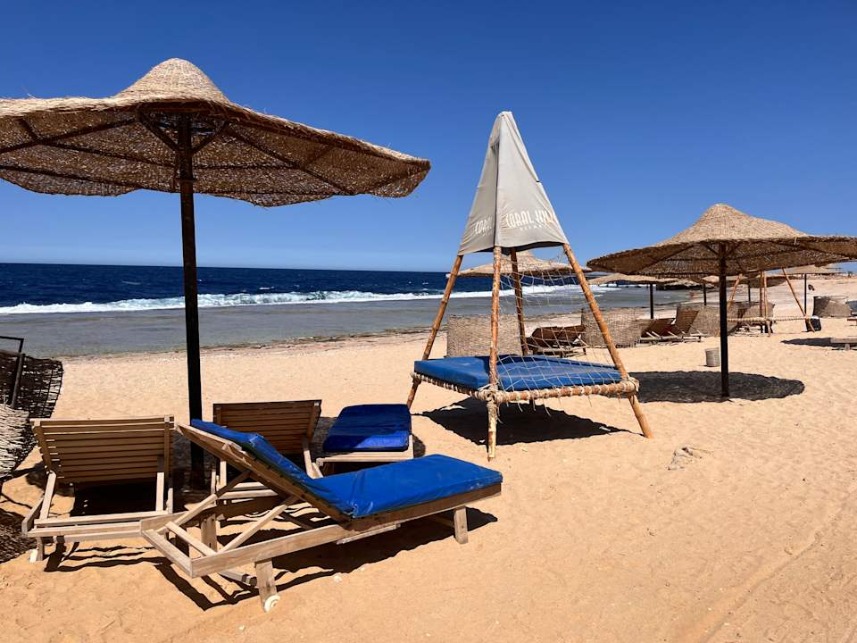 Pool Coral Hills Resorts & SPA