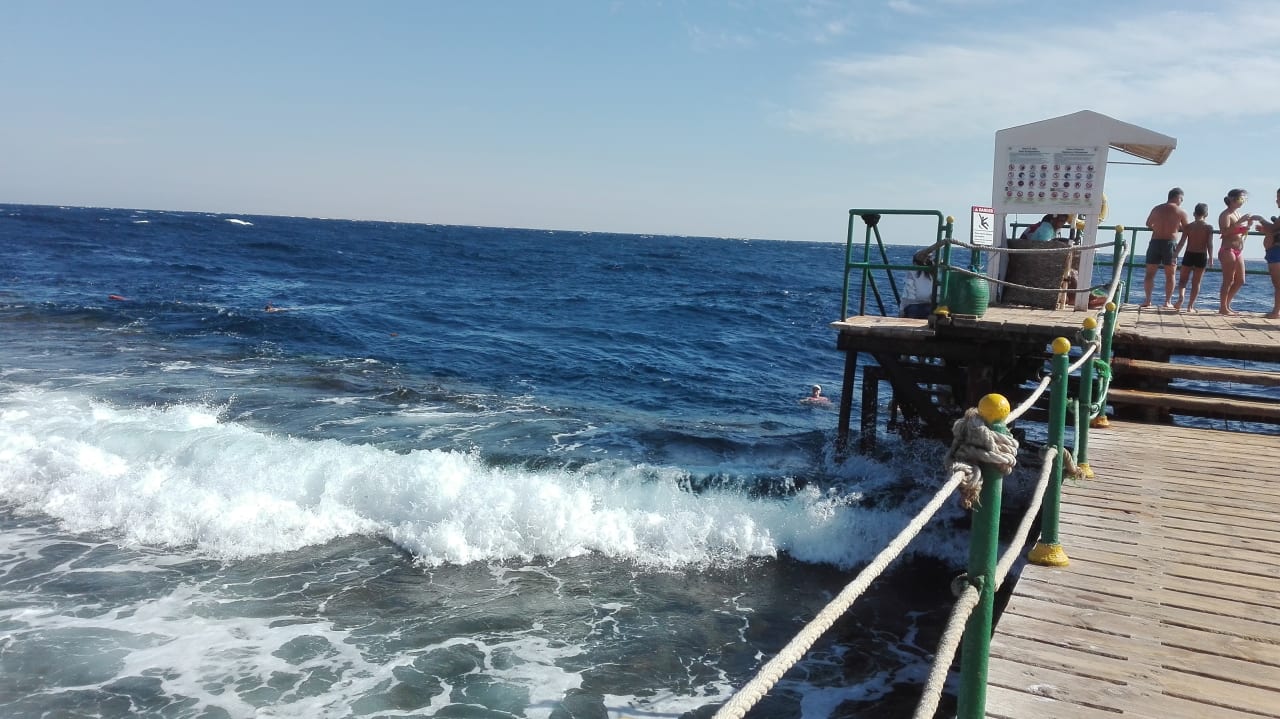 Strand Parrotel Beach Resort