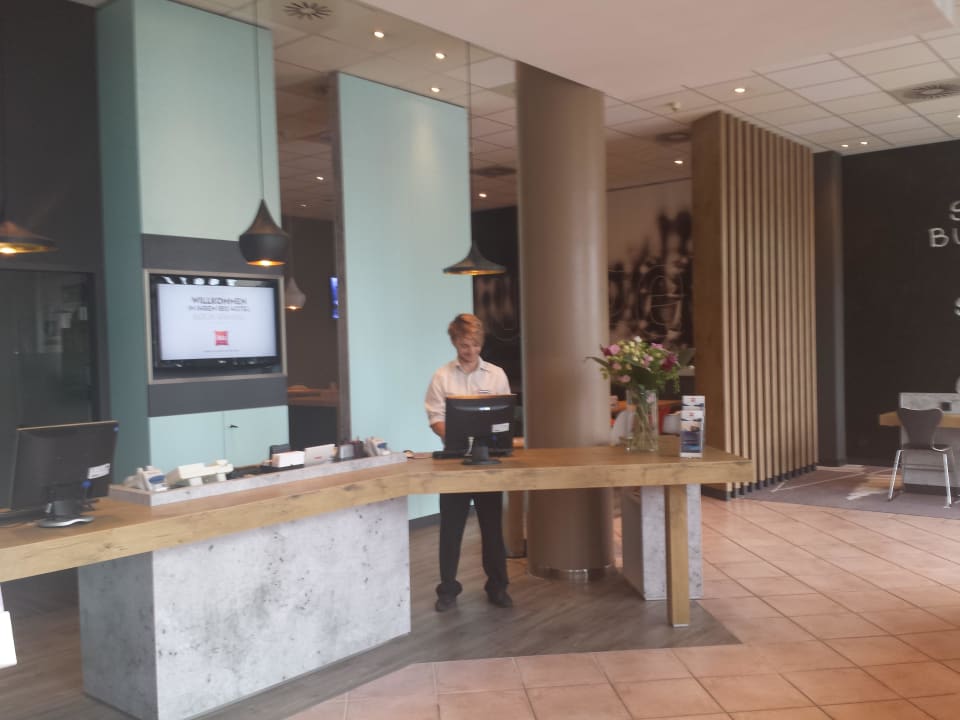 Hotelempfang Ibis Hotel Berlin Spandau