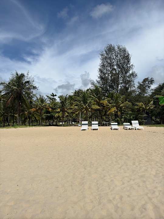 Strand Hotel Marari Beach Resort