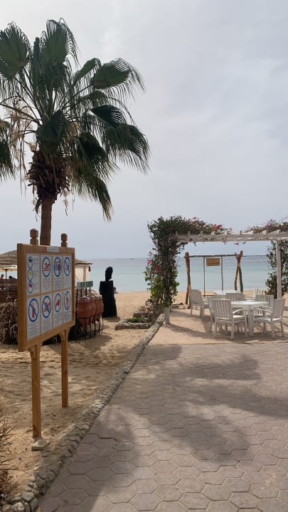 Strand Fort Arabesque Resort, Spa & Villas
