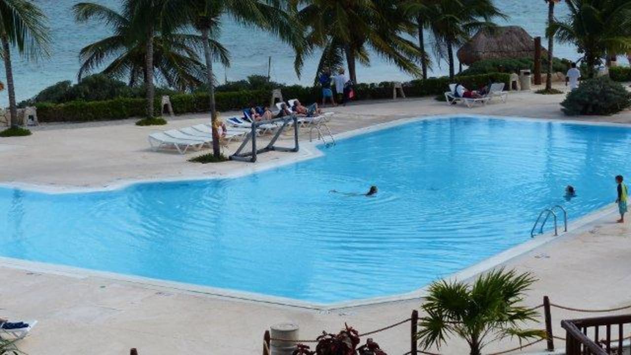 Hotelpool Akumal Bay Beach & Wellness Resort