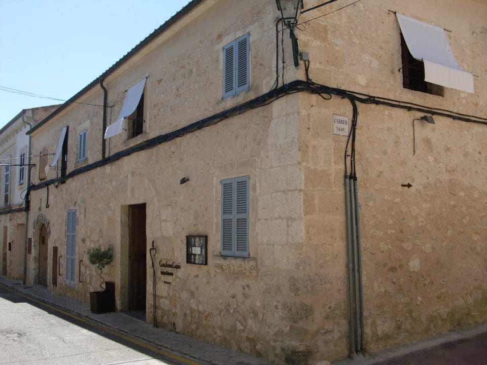 Von aussen Hotel Can Joan Capo