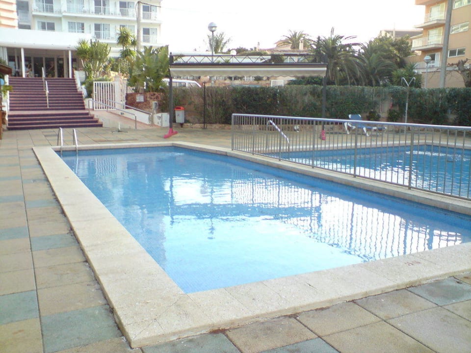 Pool Hotel Timor