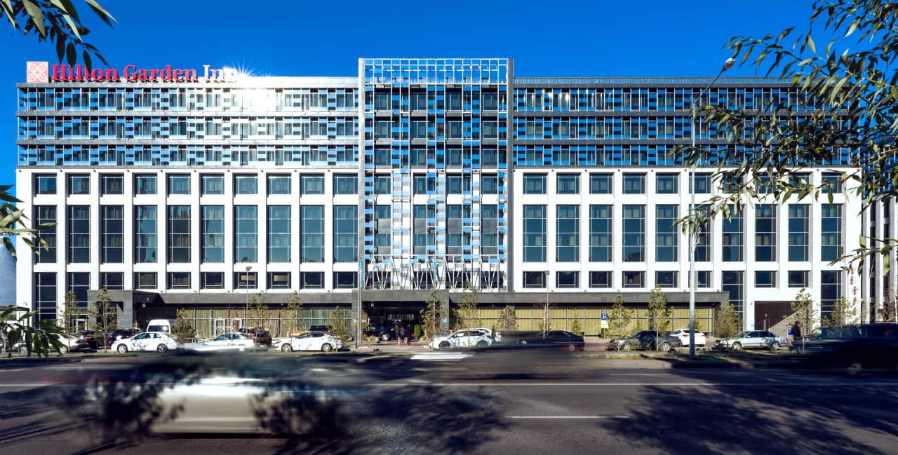 Hotel Facade Hilton Garden Inn Astana