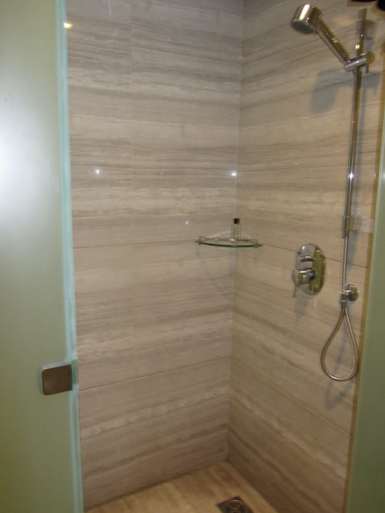 Dusche The Landmark Bangkok