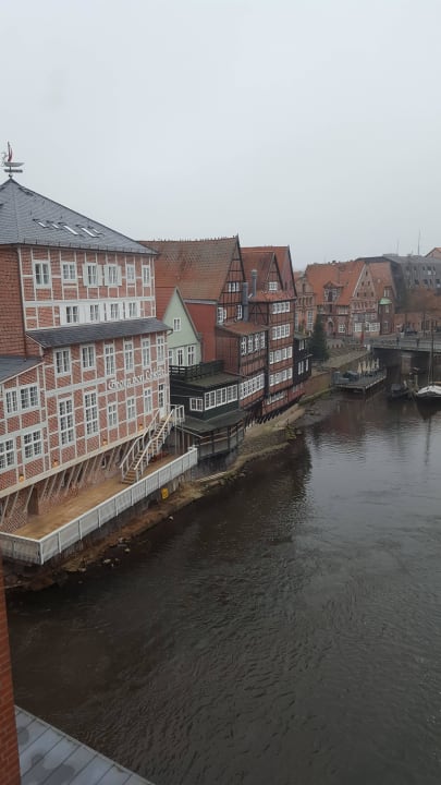 Ausblick alter Hafen Bergström Hotel Lüneburg