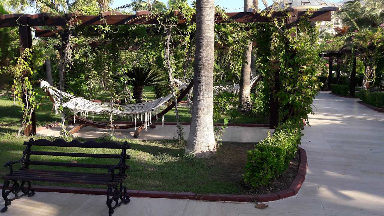 Gartenanlage Saphir Resort & Spa