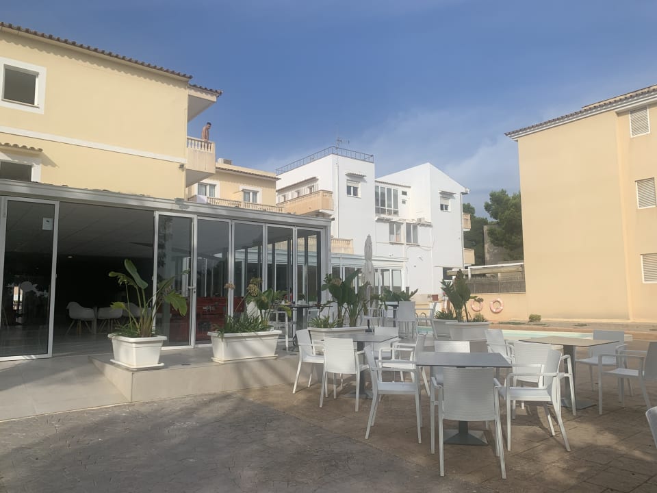 Außenansicht Bluewater Hotel