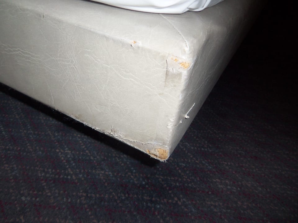 Bettkasten Leonardo Hotel Düsseldorf Airport - Ratingen