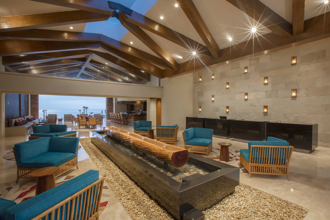 Lobby Krystal Grand Los Cabos
