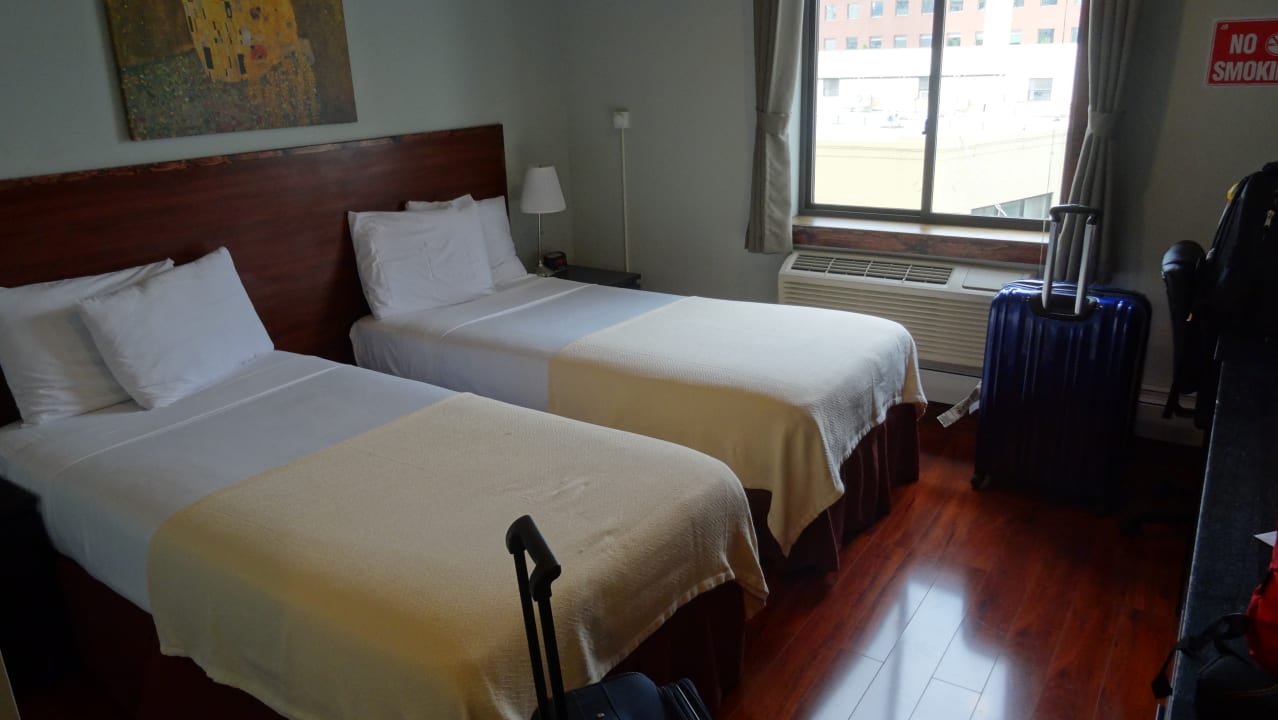 Zimmer LIC Hotel