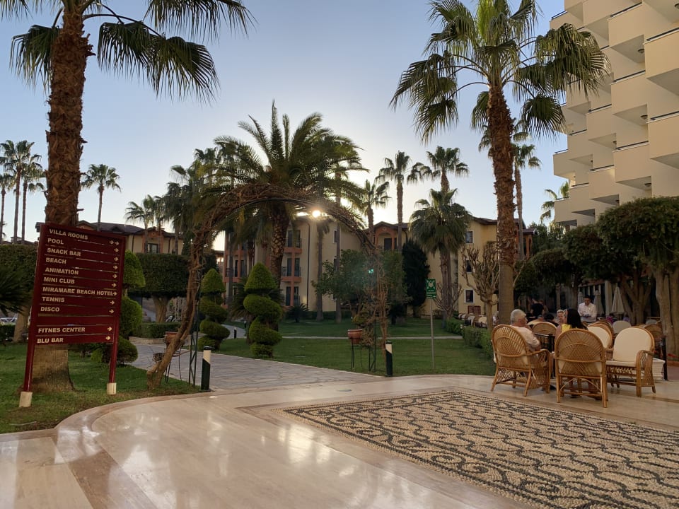 Gartenanlage Miramare Queen Hotel