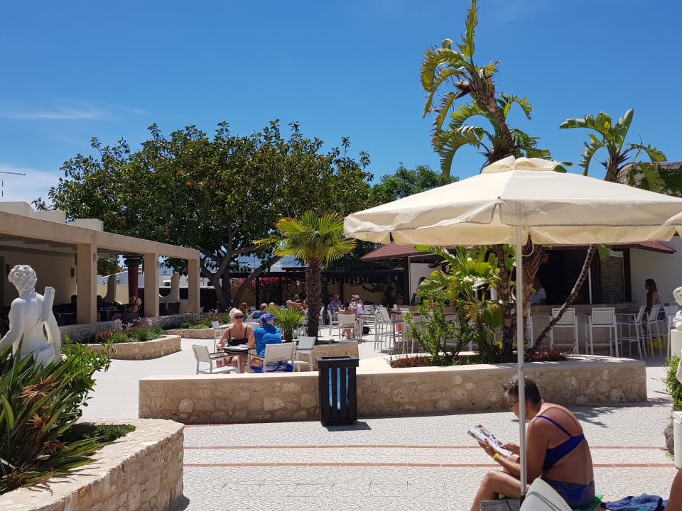 Gartenanlage Apollon Hotel