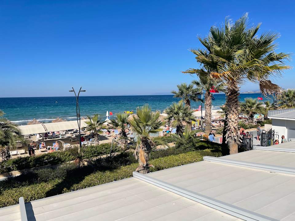 Ausblick Palm Wings Kusadasi Beach Resort & Spa