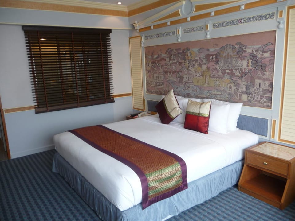 Deluxe Zimmer Ramada Plaza by Wyndham Bangkok Menam Riverside