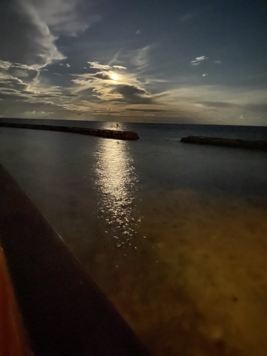 Ausblick Ellaidhoo Maldives by Cinnamon