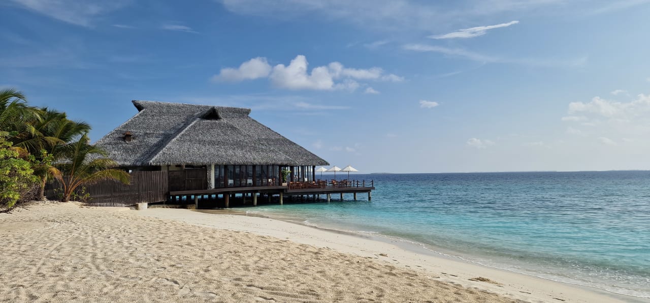 Strand Adaaran Select Meedhupparu Island Resort - Premium All Inclusive