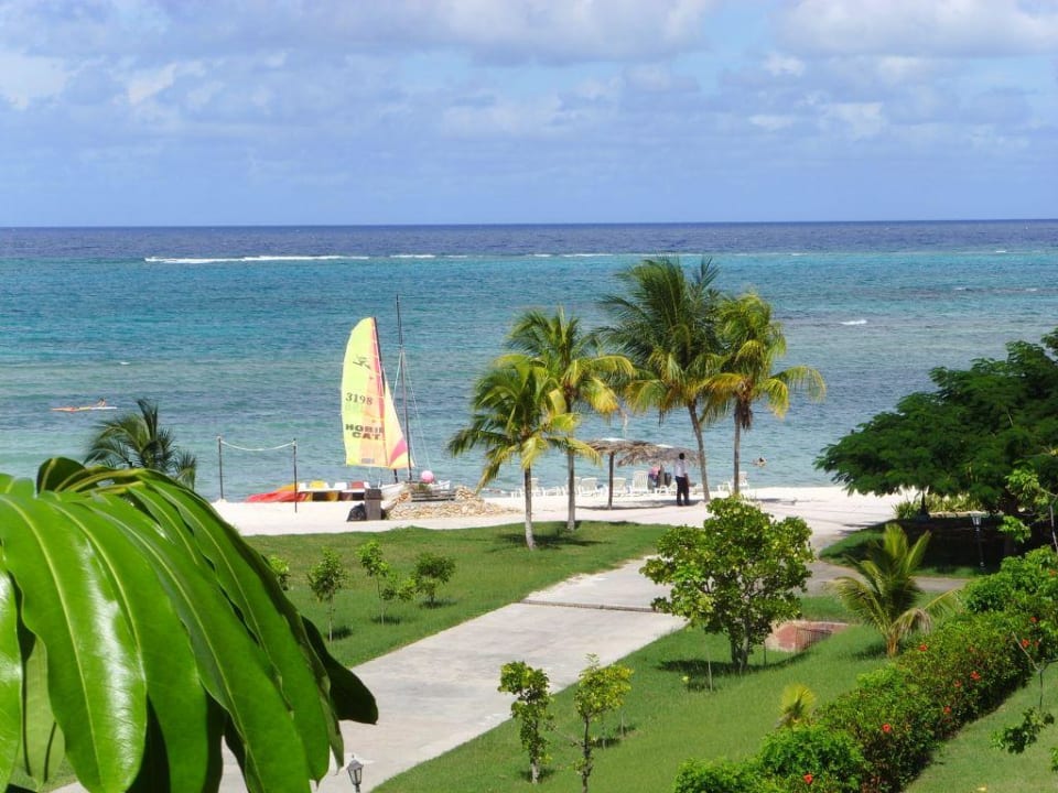Blick zum Strand Brisas Guardalavaca Hotel & Villas